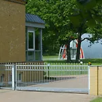 ゲストハウス Gaestehaus Am Lausitzring