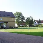 Guest house Gaestehaus Am Lausitzring 3*