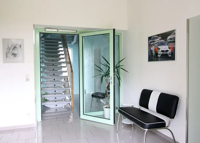 Гостевой дом Gaestehaus Am Lausitzring Poley