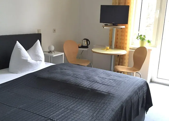 Гостевой дом Gaestehaus Am Lausitzring Poley